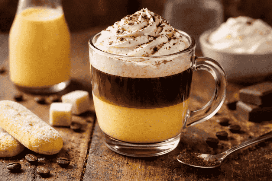 Café à l’advocaat : Recette festive et crémeuse
