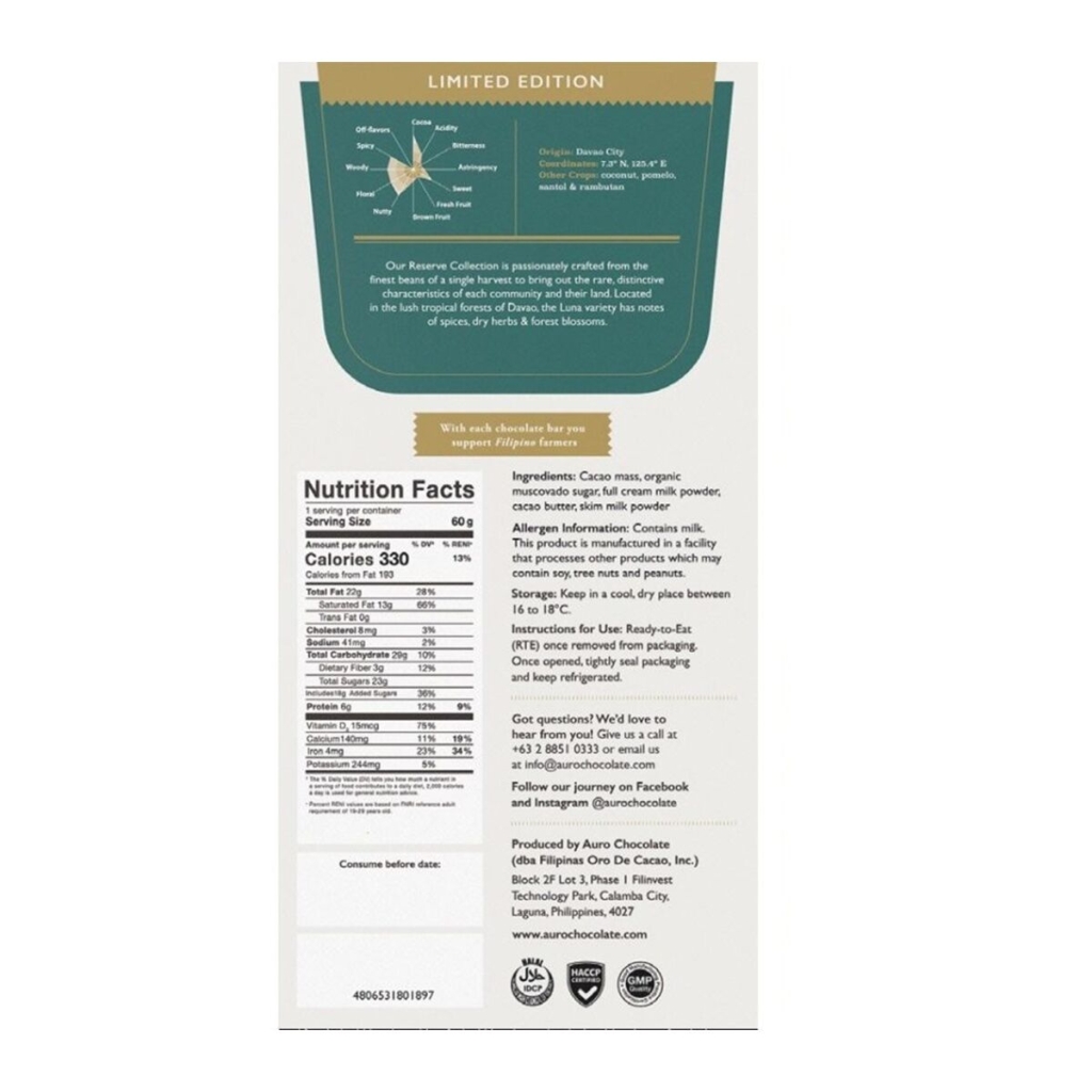 Une barre de chocolat noir au lait au goût Luna de la marque Auro